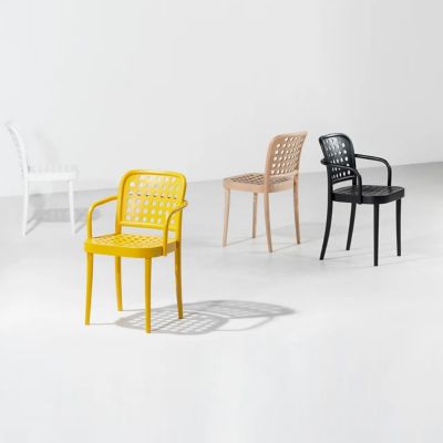 No. 822 Armchair