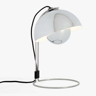 Flowerpot VP4 Table Lamp