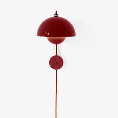 Flowerpot VP8 Plug-In Wall Sconce