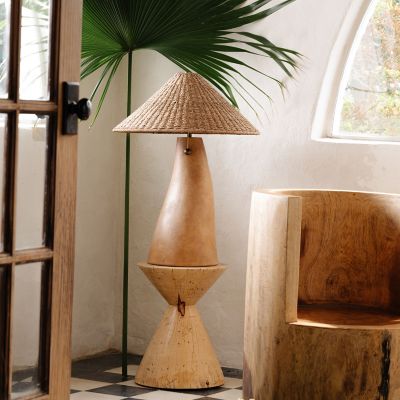 Seyla Table Lamp