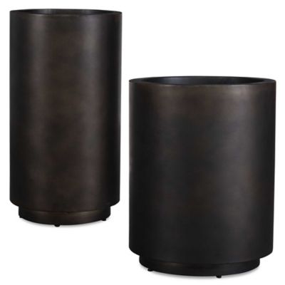 Volcan Indoor/Outdoor Planters, Set of 2