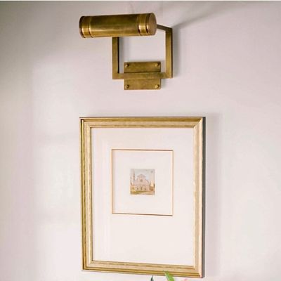 Cosmopolitan Picture Wall Light