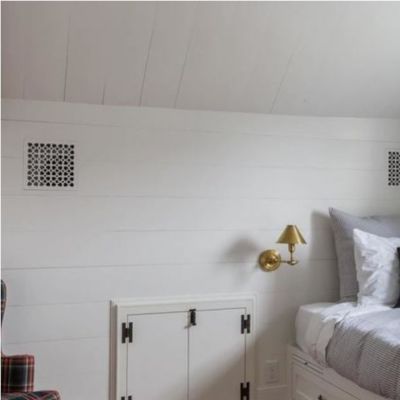 Anette Swing Arm Wall Sconce