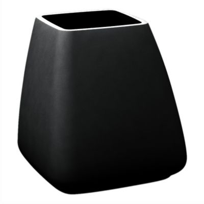 Noma Medium Planter