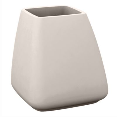 Noma Medium Planter