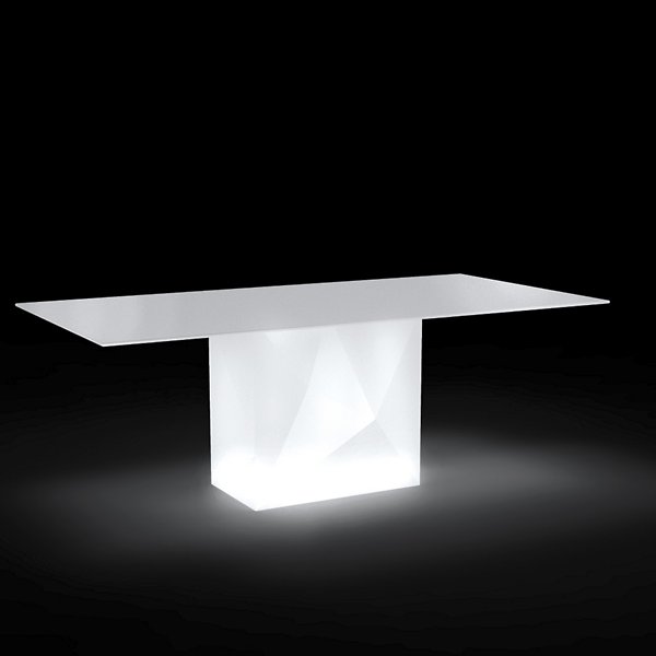 Faz Table, Illuminated