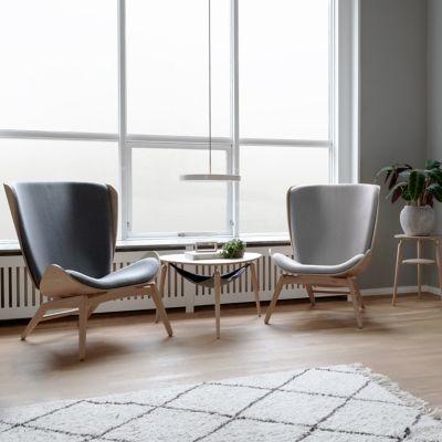 Shown in Pearl finish, Medium size