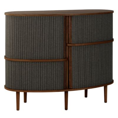 Audacious Highboard