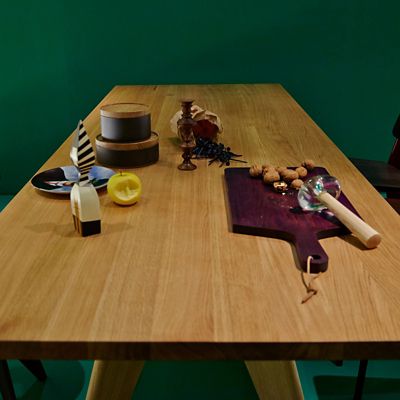 Shown in Natural Oak finish