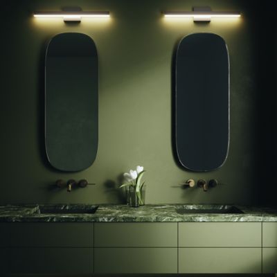 Shown in Black finish, 24 Inch size, in use