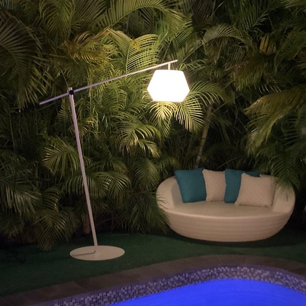Artkalia Modulaa Indoor/Outdoor LED Floor Lamp - Color: White - Size: 1 lig