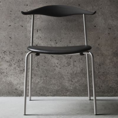 Carl Hansen CH88P Side Chair - Color: Black - CH88P- THOR 301- OAK- NCS S90