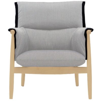 Carl Hansen E015 Embrace Lounge Chair - Color: Brown - E015-OAK SOAP-HALLIN