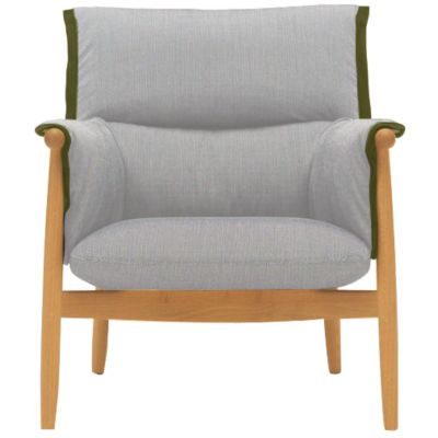 Carl Hansen E015 Embrace Lounge Chair - Color: Brown - E015-OAK LAQ-HALLING