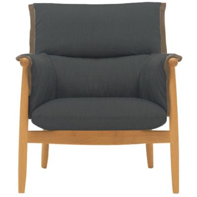 Carl Hansen E015 Embrace Lounge Chair - Color: Brown - E015-OAK LAQ-DM2 180