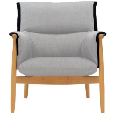 Carl Hansen E015 Embrace Lounge Chair - Color: Brown - E015-OAK LAQ-HALLING