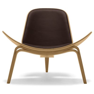 CLH547596 Carl Hansen CH07 Shell Lounge Chair - Color: Brown sku CLH547596