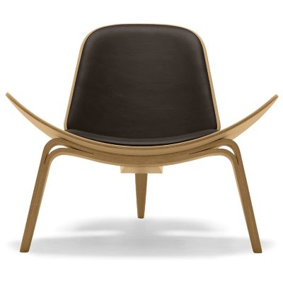 CLH547602 Carl Hansen CH07 Shell Lounge Chair - Color: Brown sku CLH547602