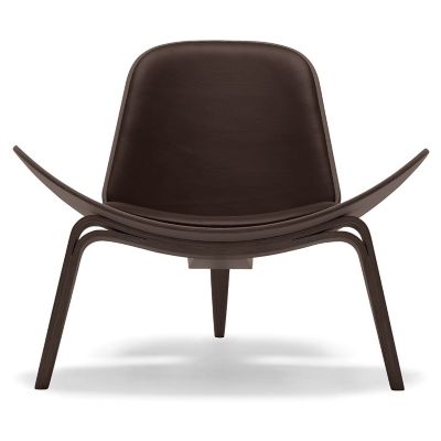 Carl Hansen CH07 Shell Lounge Chair - Color: Brown - CH07 - WAL LAQ - LOKE 