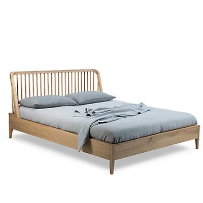Spindle Bed with Slats