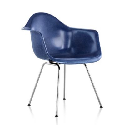 Eames Molded Fiberglass Armchair with 4-Leg Base