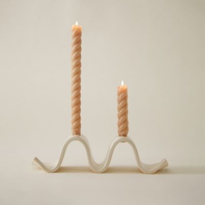 SIN Wyn Candelabra - Color: White - DEC-CL-WYN-CRM