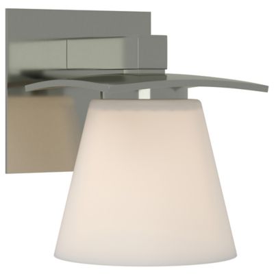 Hubbardton Forge Wren Wall Sconce No. 206601 - Color: Silver - Size: 1 ligh