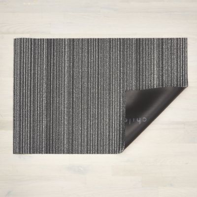 Chilewich Skinny Stripe Shag Indoor/Outdoor Mat - Color: Grey - Size: Utili