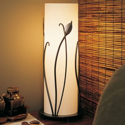Forged Leaves Table Lamp