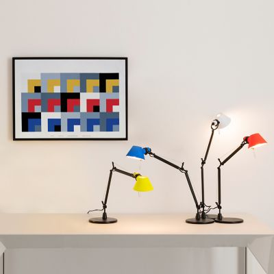 Shown in Table Base Installation type, in use, lit