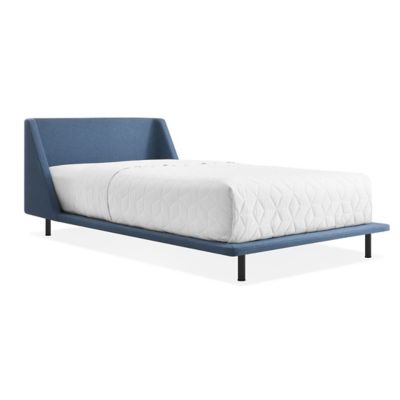 Shown in Edwards Poppy