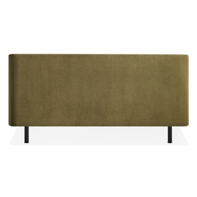 Nook Bed with Perimeter Floor Lamp