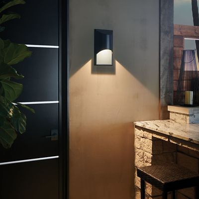 Cascade Outdoor Wall Sconce