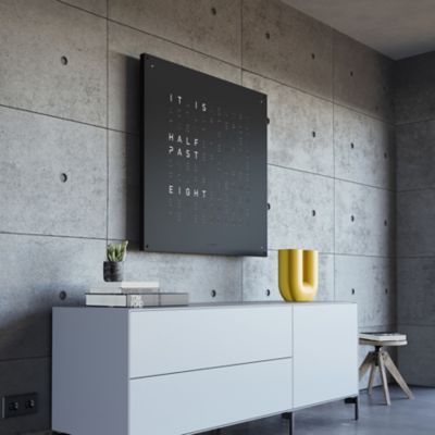 Shown in Black Pepper Powder Coated Steel, English, in use
