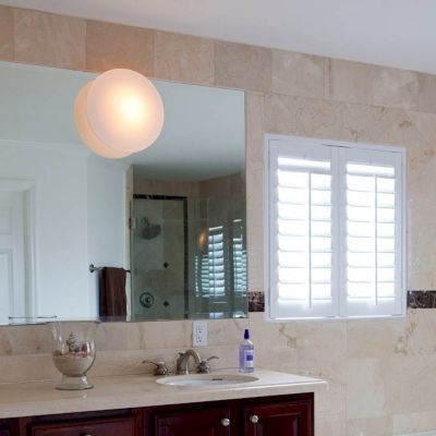 Shown in White Opal finish, in use